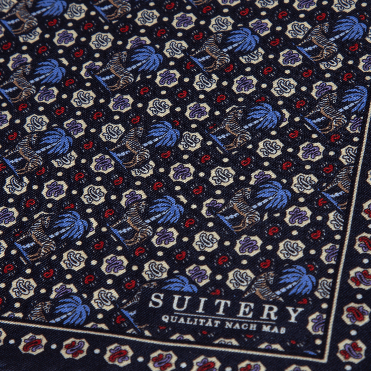 Einstecktuch Seide Print Zebra Navy Made in England