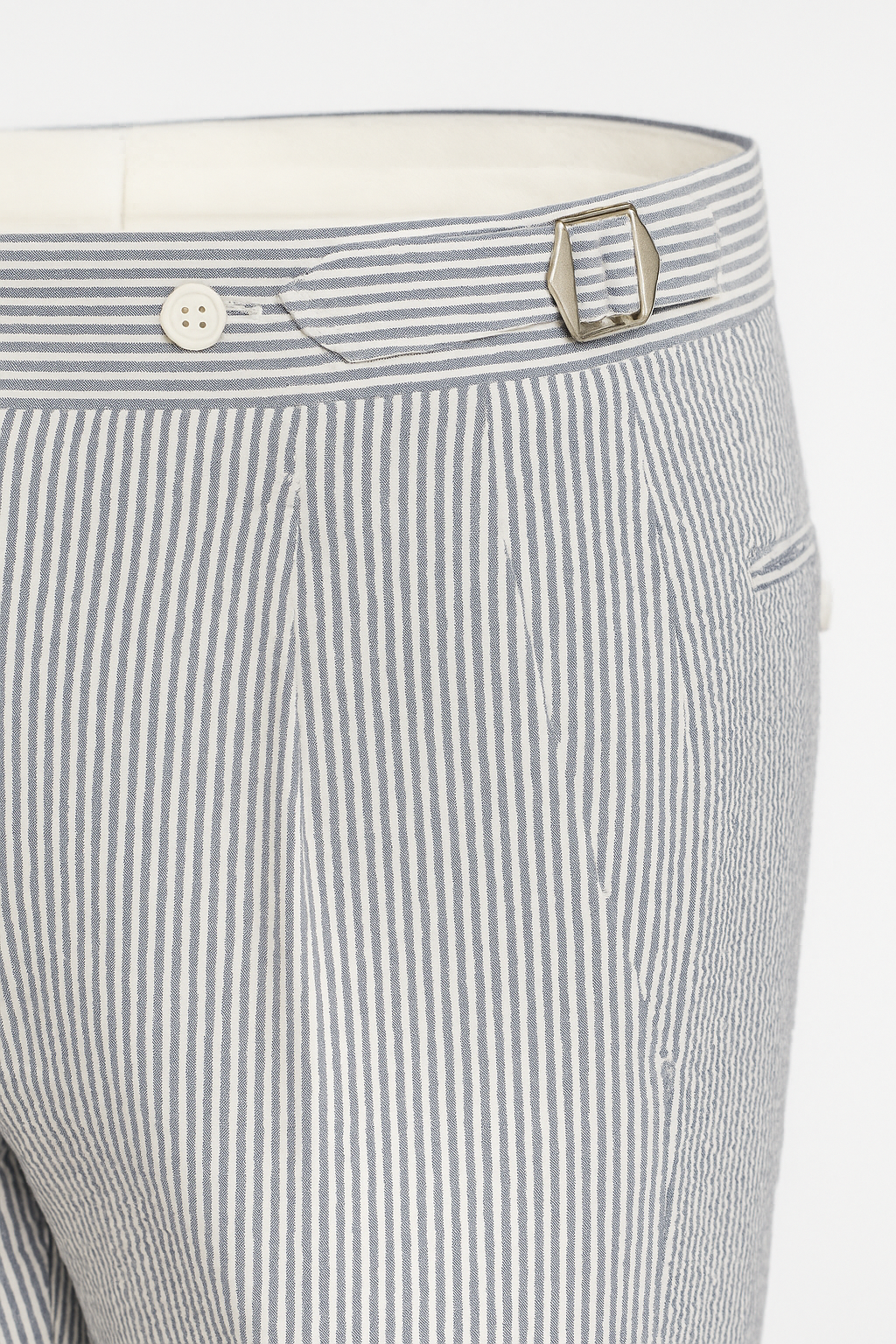 Seersucker Shorts Blau gestreift Seitenspanner