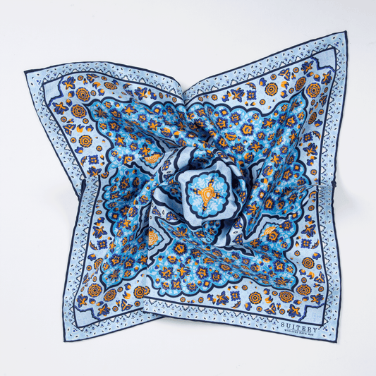 Einstecktuch Seide Mandala Babyblue Made in England