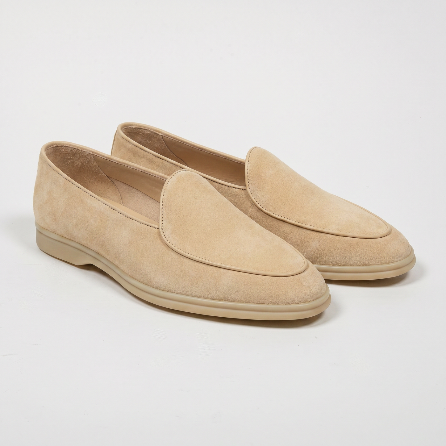 Belgian Loafer Velours Leder Beige