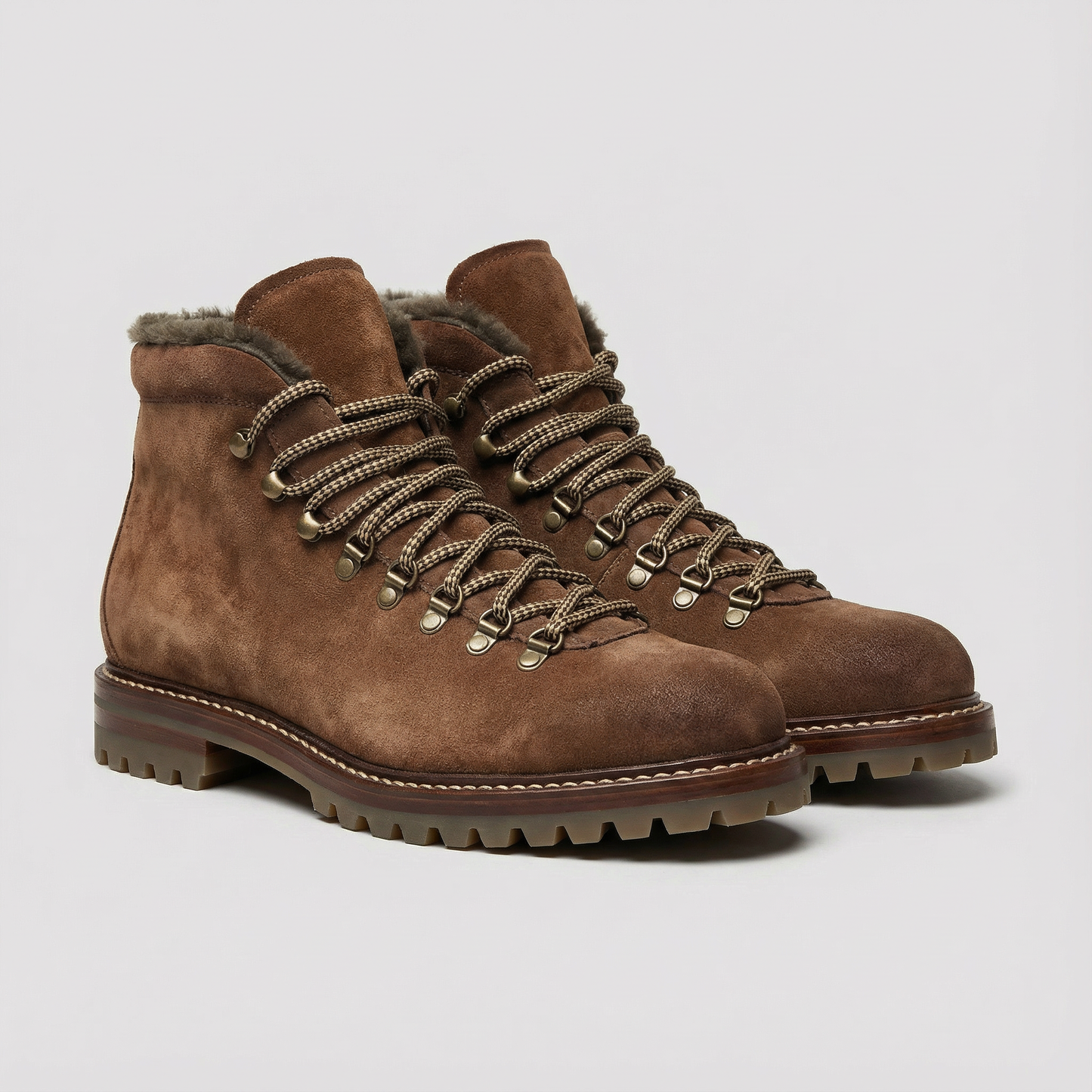 Bergsteiger Boots gefüttert Dunkelbraun Suede